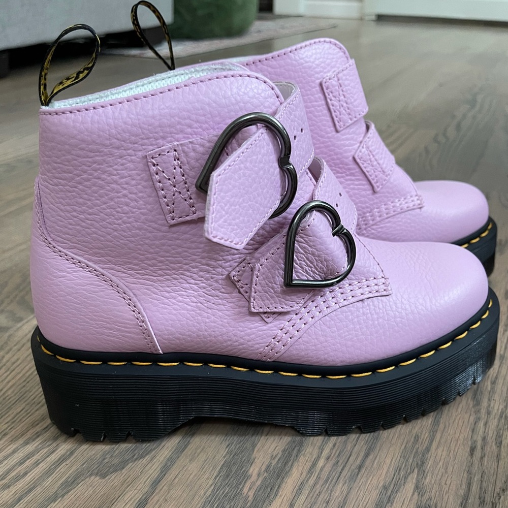 Dr martens size 8 pink with heart buckles